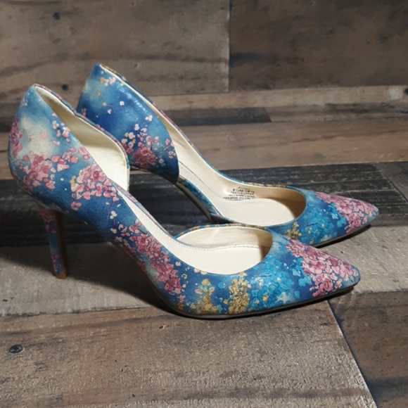 Jessica Simpson Floral Heels - Picture 3 of 6
